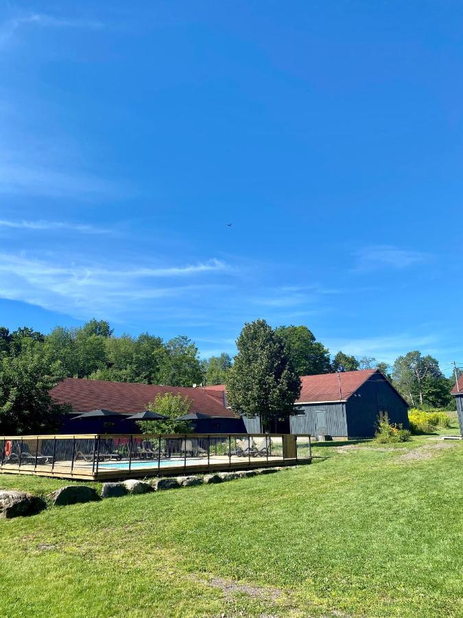 Beatnik Hotel Bromont Zewnętrze zdjęcie