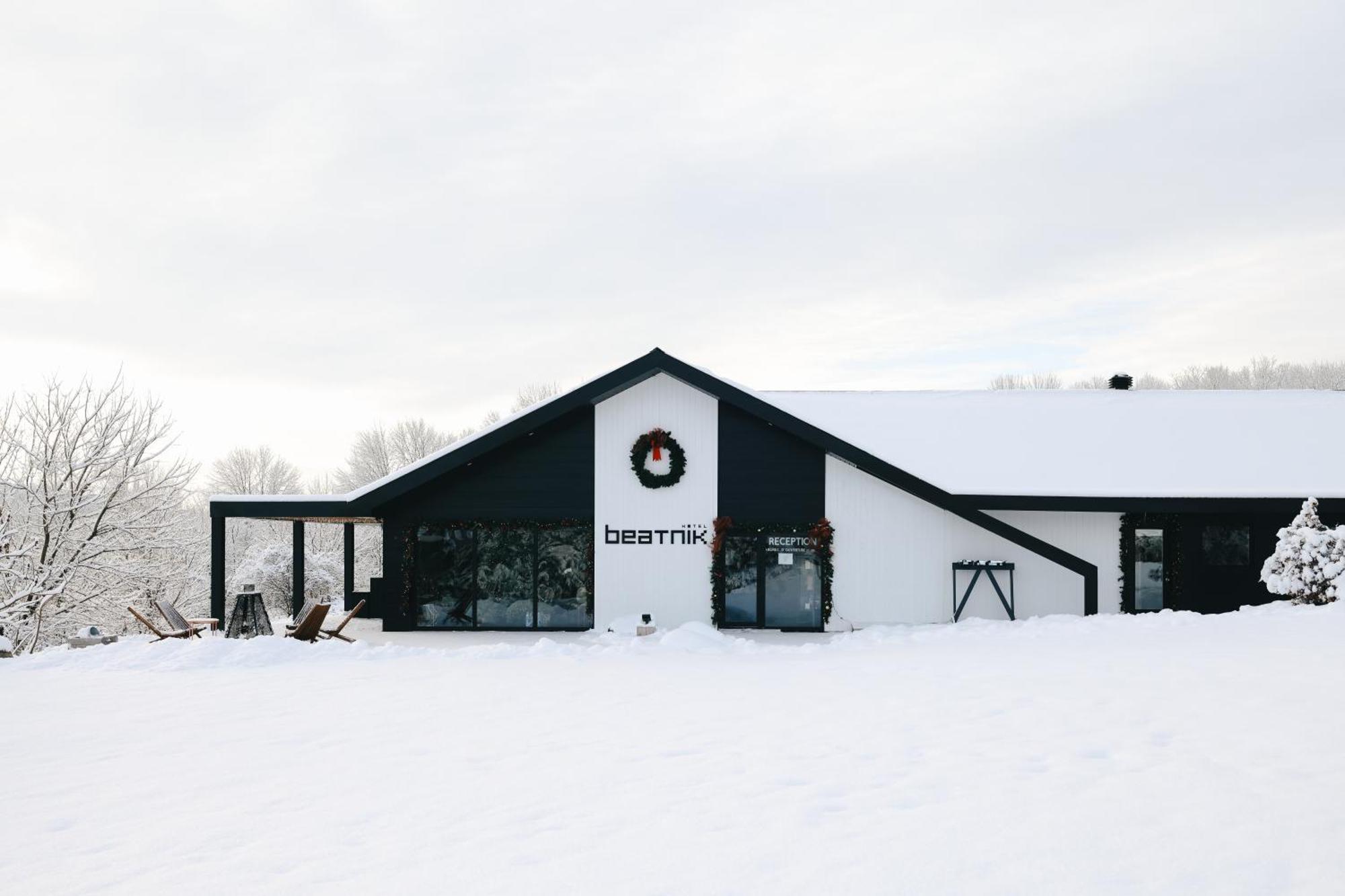 Beatnik Hotel Bromont Zewnętrze zdjęcie