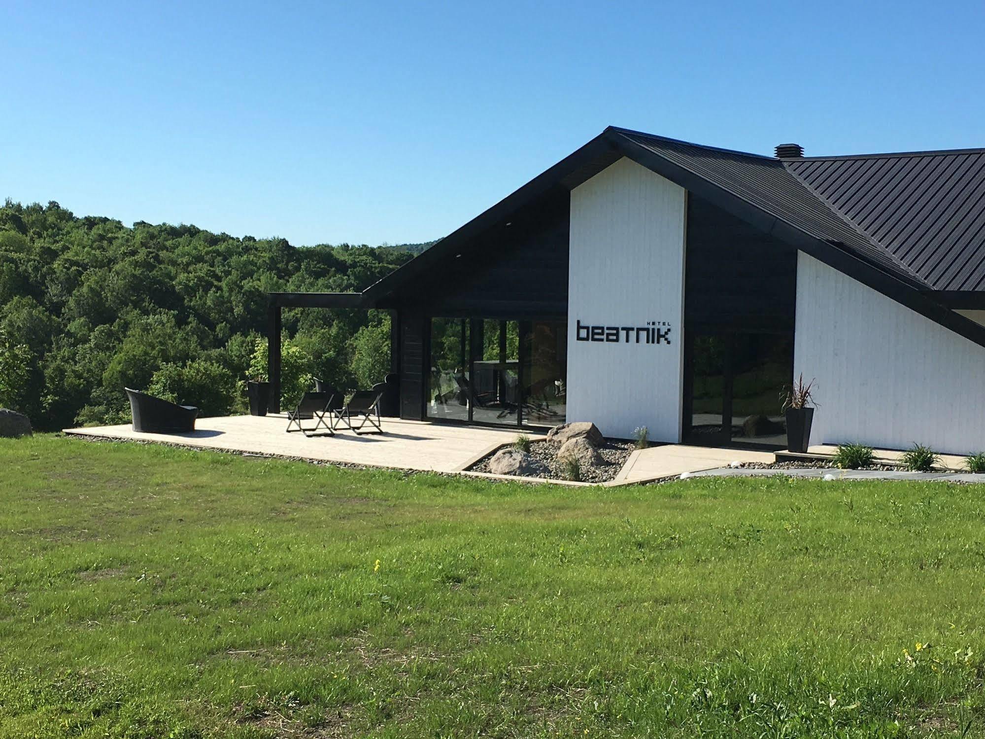 Beatnik Hotel Bromont Zewnętrze zdjęcie
